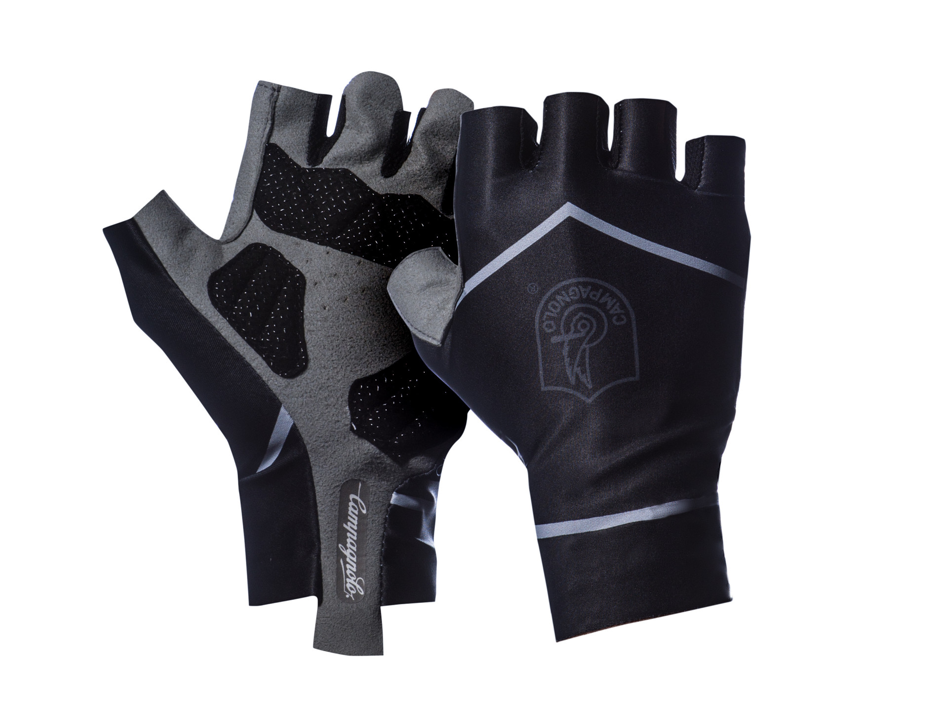 High-Tech Cycling Gloves